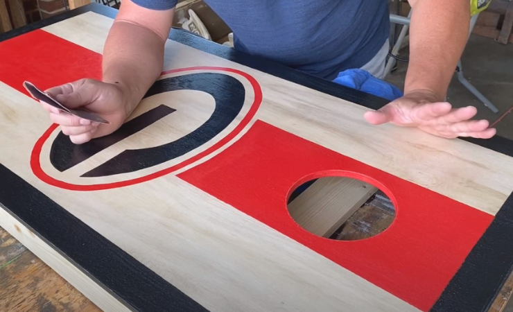 Best Paint for Cornhole Boards 2025 [Reviews & Guide]